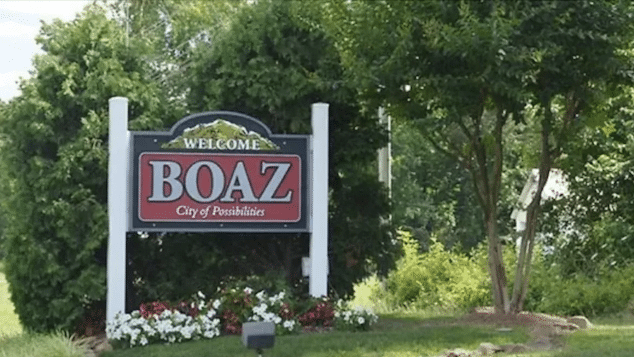 Alabama mom forces 7 year old son to walk from Boaz school before accidentally running over him.